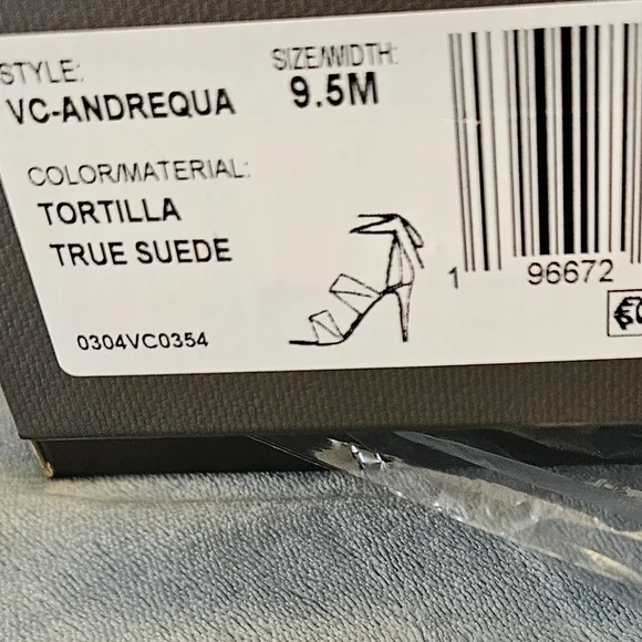 Vince Camuto Andrequa Sandal - Picture 5 of 13